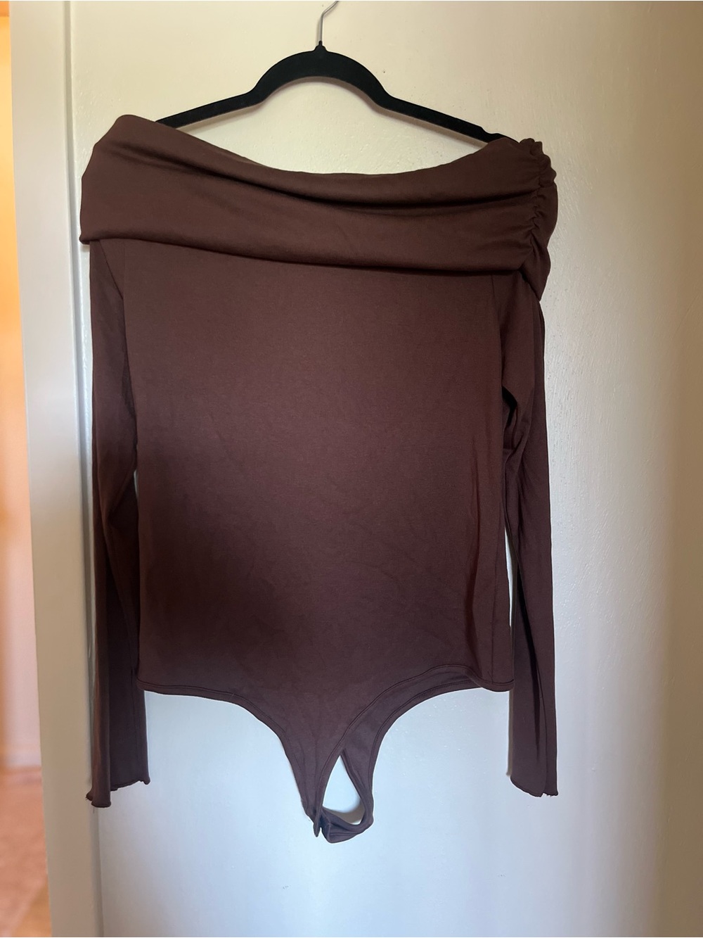 Off-Shoulder Long Sleeve Bodysuit in Chocolate Brown - Picture 3 of 5